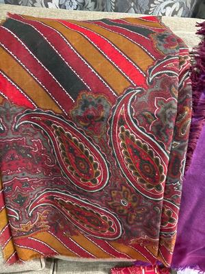 Variety of scarves, including Robinson/Golluber