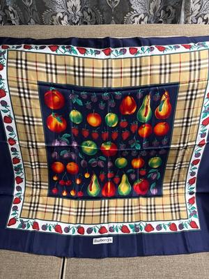 Vintage Burberry scarf