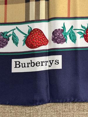 Vintage Burberry scarf