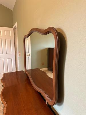 9 DRAWER DRESSER WITH MIRROR