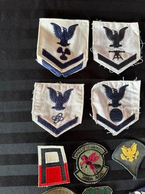 VINTAGE MILITARY PATCHES