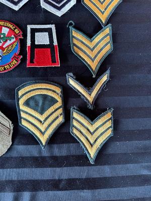 VINTAGE MILITARY PATCHES