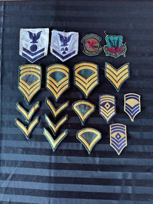 VINTAGE MILITARY PATCHES