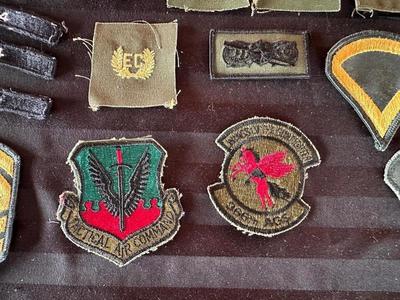 VINTAGE MILITARY PATCHES