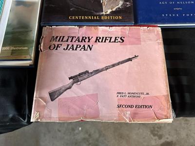 MAINLY MILITARY BOOKS