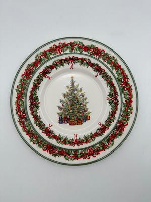 Set of 24 Christopher Radko “Traditions Holiday Celebrations” Christmas Plates