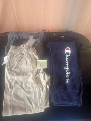 MEN'S SIZE MEDIUM