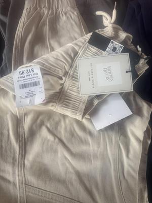 MEN'S SIZE MEDIUM