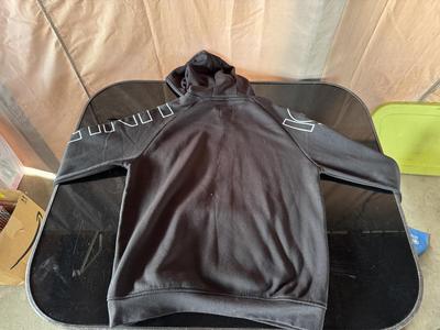 HOODIE AND LIGHTWEIGHT JACKET SIZE LARGE