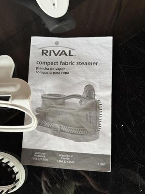 RIVAL COMPACT FABRIC STEAMER