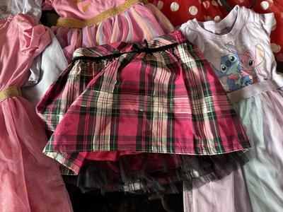 GIRL'S COSTUME/DRESS UP CLOTHES SIZE 4