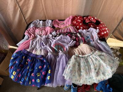 GIRL'S COSTUME/DRESS UP CLOTHES SIZE 4