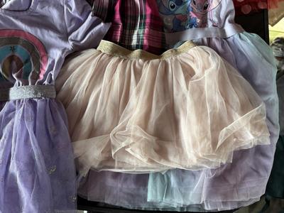 GIRL'S COSTUME/DRESS UP CLOTHES SIZE 4