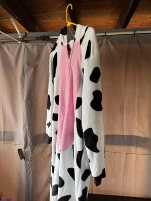 ADULT COW COSTUME/PAJAMAS