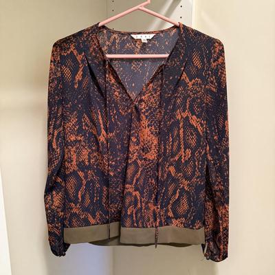 Tops & Dresses by Anthropologie, Athleta, Banana Republic, & More, Size XS/S (UGB3-HS)
