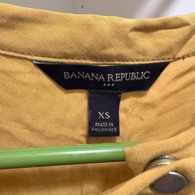 Tops & Dresses by Anthropologie, Athleta, Banana Republic, & More, Size XS/S (UGB3-HS)