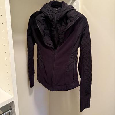 Fabletics, Athleta, North Face, & More Jackets, Size XS/S (UGB2-HS)