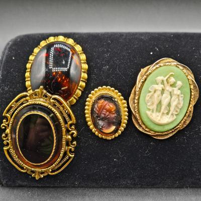 LOT 2J: Vintage Brooches and Pair of Earrings