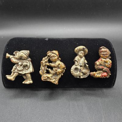 LOT 4J: Vintage House of Schrager Pins