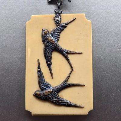 LOT 5J: Antique Adjustable Slide Ribbon Pendant Necklace