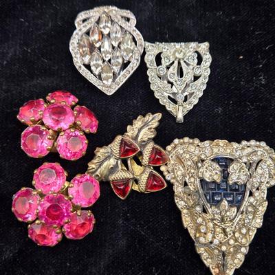 LOT 6J: Antique Cut Glass Buttons, Fur Clips, and Shoe Clips