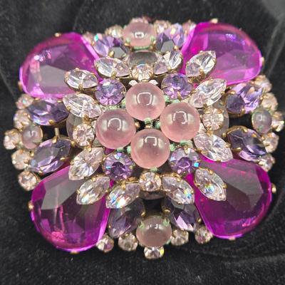 LOT 7J: Magnificent Shreiner NY Brooch
