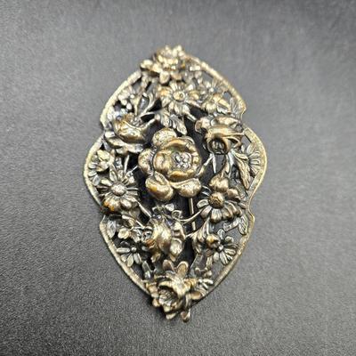 LOT 8J: Beautiful Antique Brooches