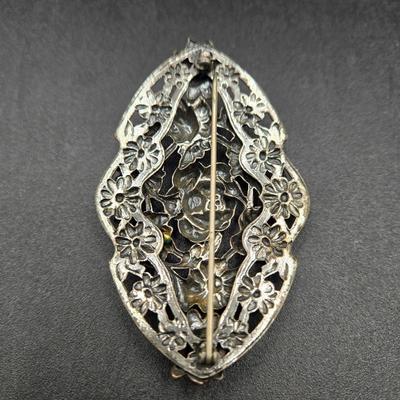 LOT 8J: Beautiful Antique Brooches