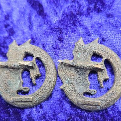LOT 11J: Variety of Antique Buttons, Shoe Clips, and More