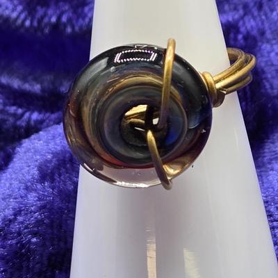 LOT 16: Assorted Vintage Rings