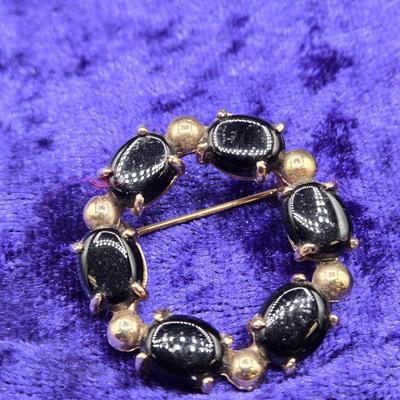 LOT 19J: Gemstone Foo Dog Pendant, Antique Czech Glass Brooch, and More
