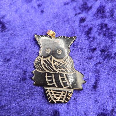 LOT 20J: Variety of Pendants Including Italian Horns, Butterfly Wing, Turtle, and More