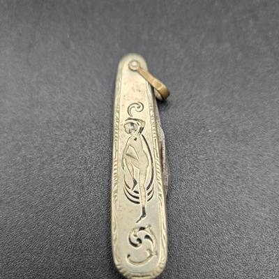 LOT 40J: Various Pocket Knives