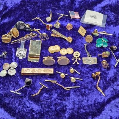 LOT 42J: Collection of Tie Clips, Tack Pins, Cuff Links, Buttons, Money Clips, and More