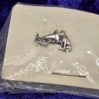 LOT 42J: Collection of Tie Clips, Tack Pins, Cuff Links, Buttons, Money Clips, and More