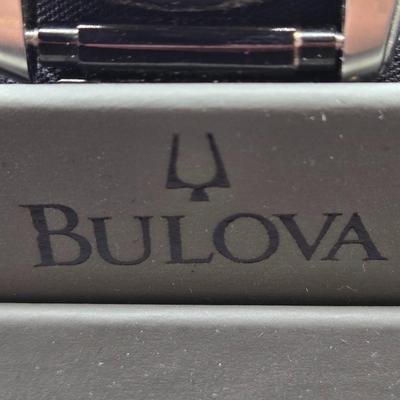 LOT 43J: NIB Bulova Watch
