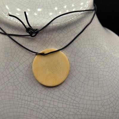 LOT: 46J: Collection of Costume Jewerly