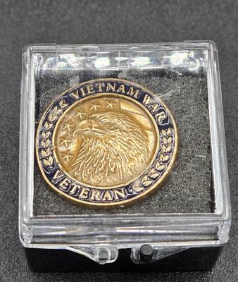 LOT 50J: Various Religious and Patriotic Pins and More