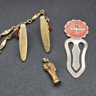 LOT 50J: Various Religious and Patriotic Pins and More