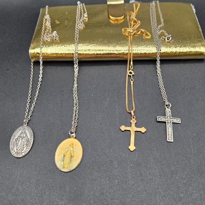 LOT 50J: Various Religious and Patriotic Pins and More