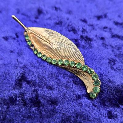 LOT 53J: Vintage Wire Scroll Work 18 Inch Necklace & Pin with Teal Stones, Elephant Pin, Palm Tree Pin, Leaf Pins, and More