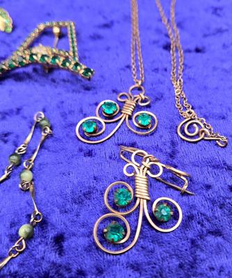 LOT 53J: Vintage Wire Scroll Work 18 Inch Necklace & Pin with Teal Stones, Elephant Pin, Palm Tree Pin, Leaf Pins, and More