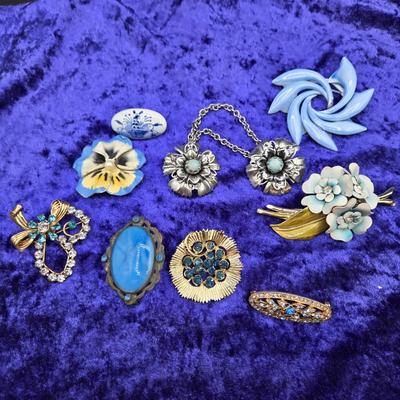 LOT 55J: Beautiful Blue Brooches Including Ceramic Flower, Delfts, and More