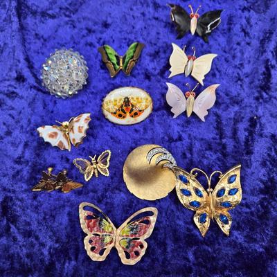 LOT 60J: Butterfly Pins, Earrings, and More