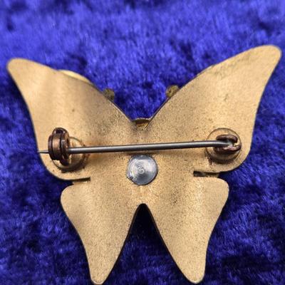 LOT 60J: Butterfly Pins, Earrings, and More