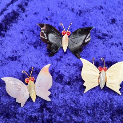 LOT 60J: Butterfly Pins, Earrings, and More