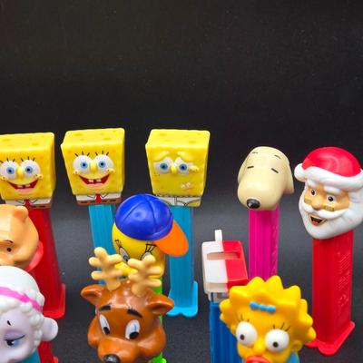 LOT 74: Collection of Vintage Pez Dispensers