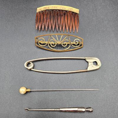LOT 78: Vintage Men's Leather Shaving Case, Phinney Walker Travel Alarm Clock, Art Deco Travel Manicure Kit, and More