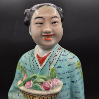 LOT 83: Vintage Republic Period Chinese Porcelain Figurine
