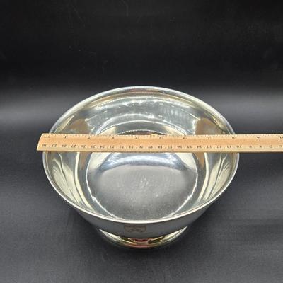 LOT 85: Woodbury Pewter Award Bowl